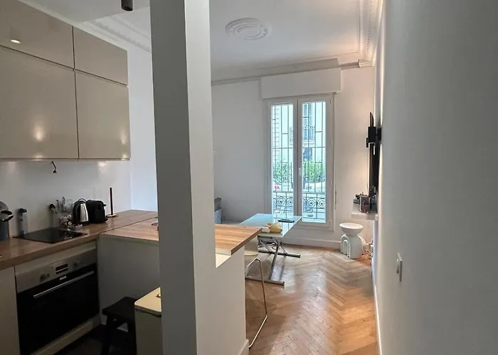 Chic Flat Near The Apartment Nizza