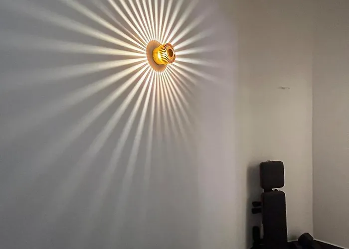 Chic Flat Near The Apartment